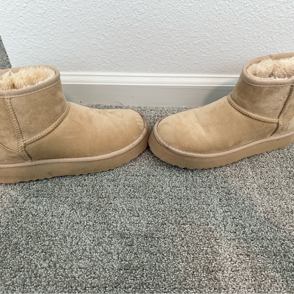 Altered State women's booties